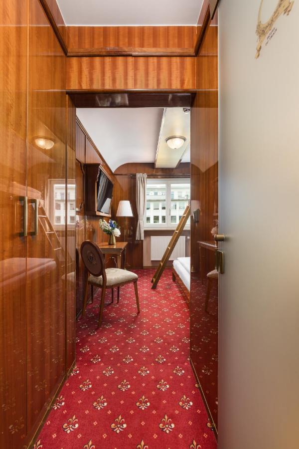 Hotel Du Train Munchen Bagian luar foto