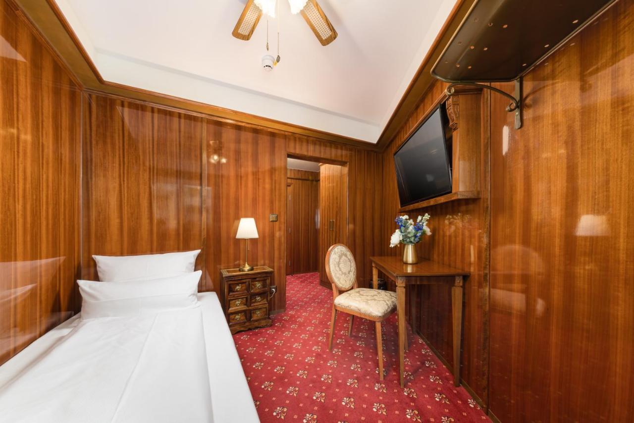 Hotel Du Train Munchen Bagian luar foto